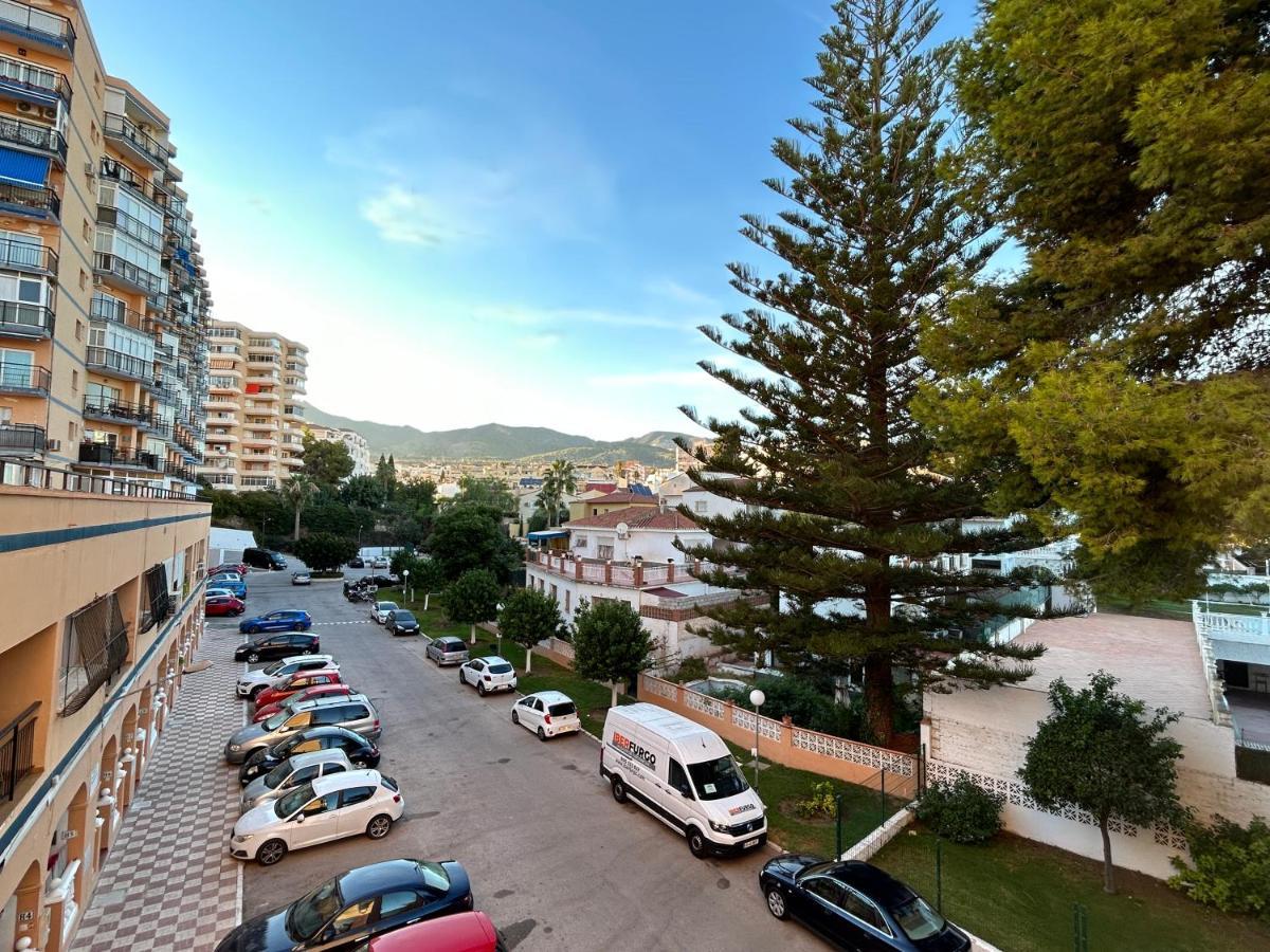 Bridges Mar Del Sur - Puerto Marina Benalmadena Apartment Luaran gambar